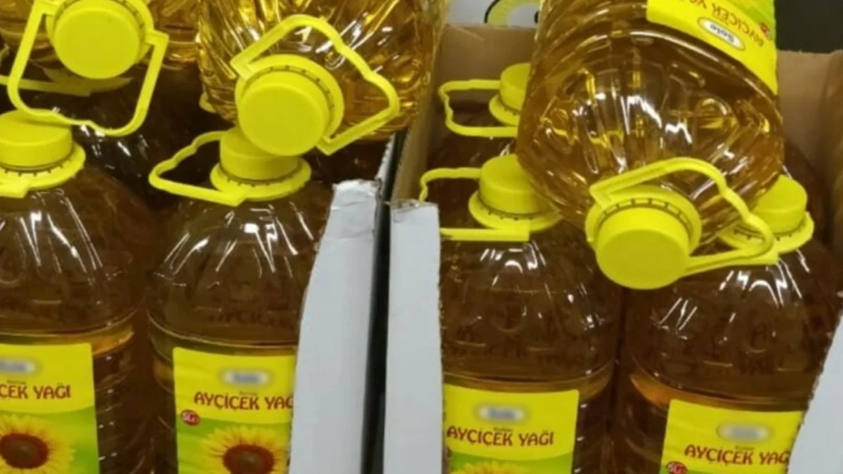5 Litre Ayçiçek Yağında 164 TL'den Başlayan Büyük Fırsat: Zincir Marketlerde Mart Ayı İndirimi Başladı