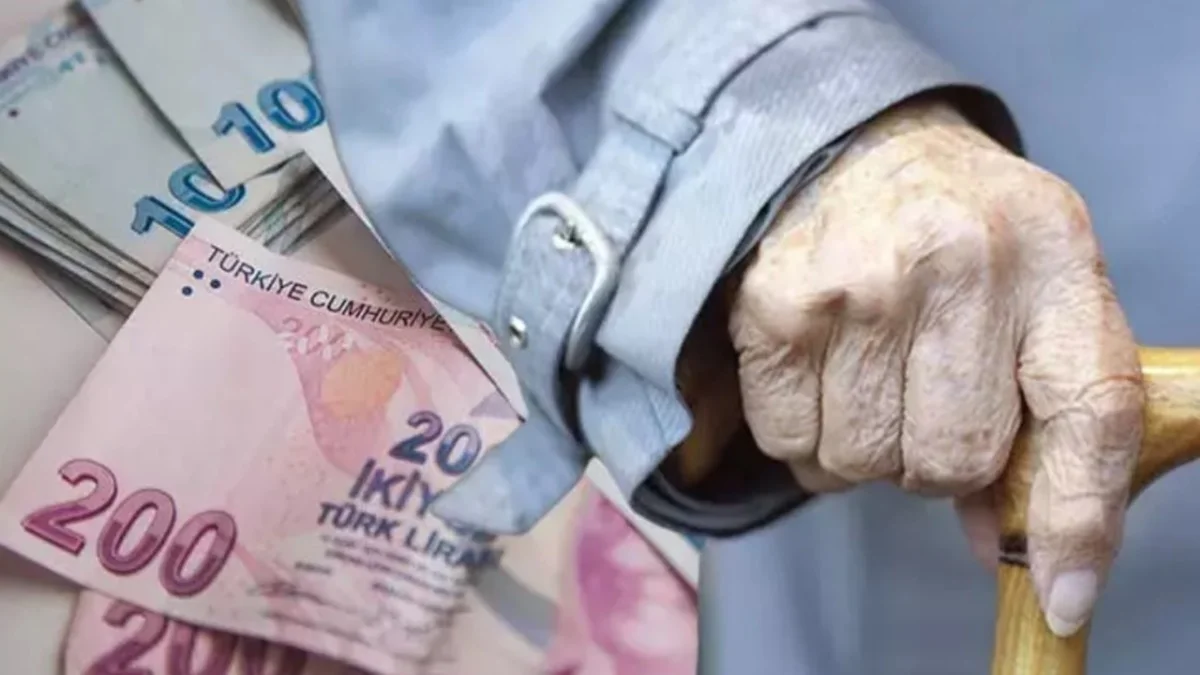 Emekli İkramiyesinde Gelir Şartı Aranıyor: 50.000 TL Sınırı ve Yeni Vatandaşlık Maaşı Formülü Gündemde - Ekonomi Haberleri