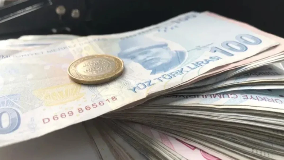 Emeklilere 75 Bin Liralık Yeni Nakit Paketi: Esnek Ödeme Seçenekleri ve Mart Ayı Güncel Faiz Oranları - Ekonomi Haberleri