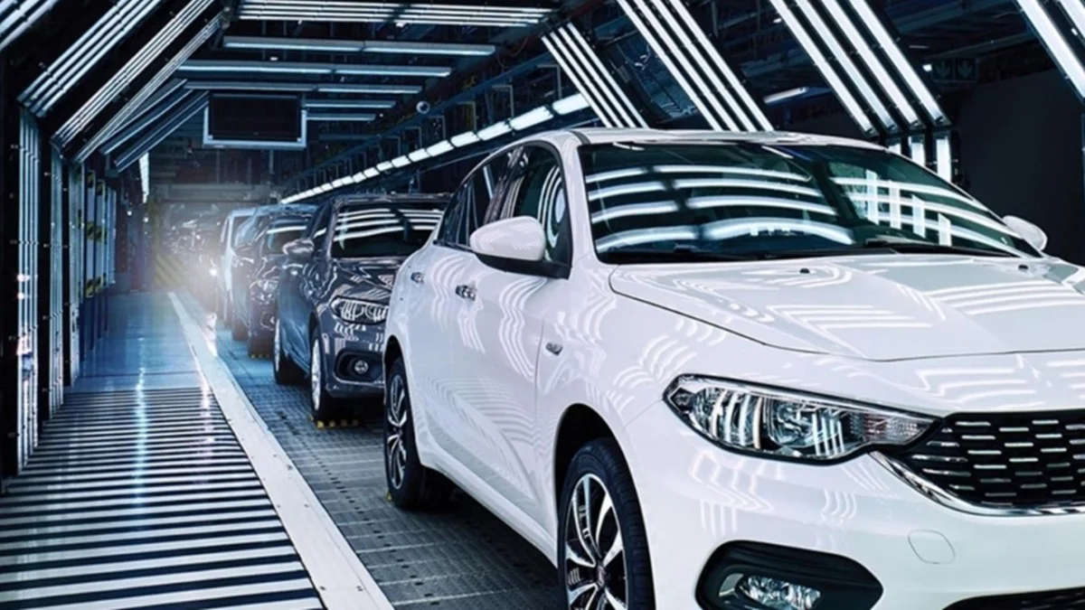 Merkez Bankası Sonrası Yeni Taşıt Kredi Faiz Oranları Belli Oldu: 12 24 36 Ay Geri Ödeme Takvimi - Ekonomi Haberleri